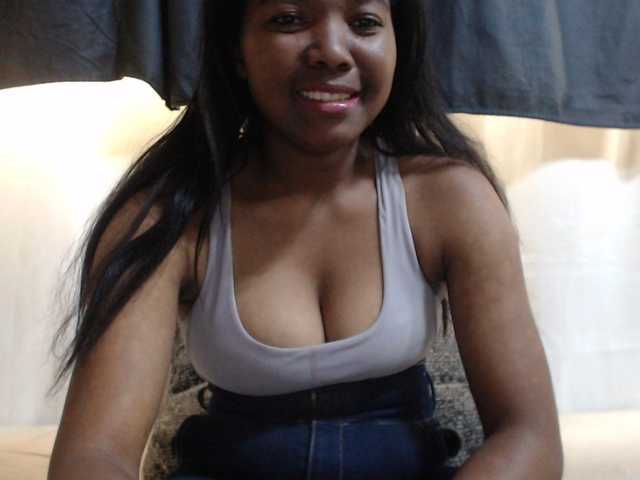 JustHotLove live cam on BongaCams