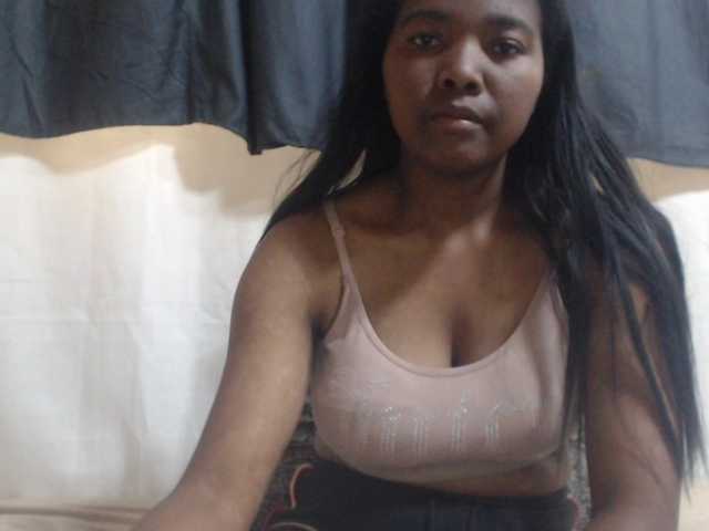 JustHotLove live cam on BongaCams