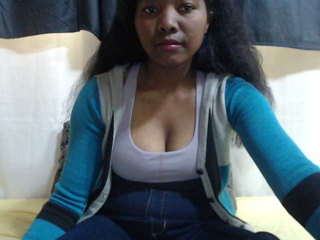 JustHotLove live cam on BongaCams