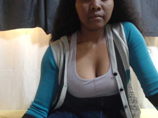 JustHotLove live cam on BongaCams