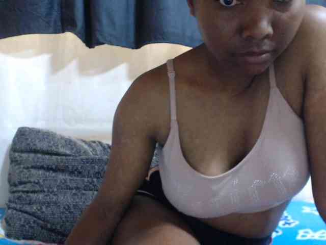 JustHotLove webcam