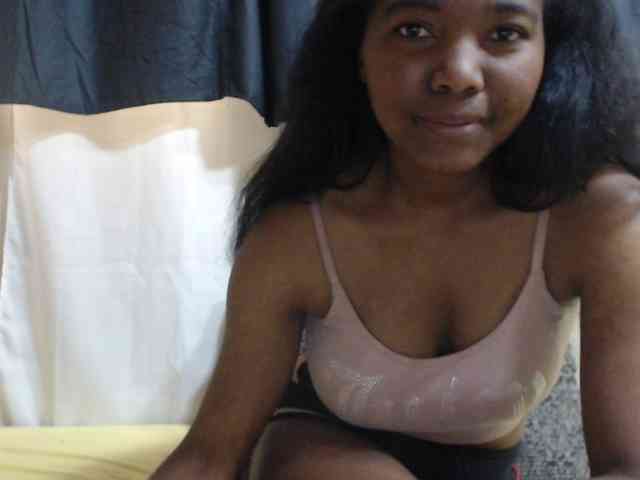 JustHotLove webcam