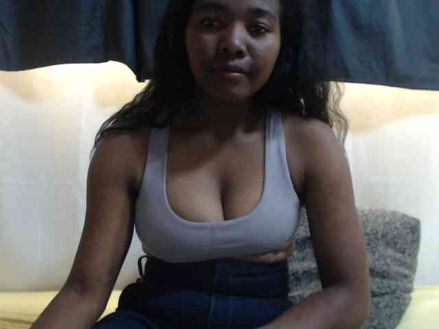 JustHotLove webcam