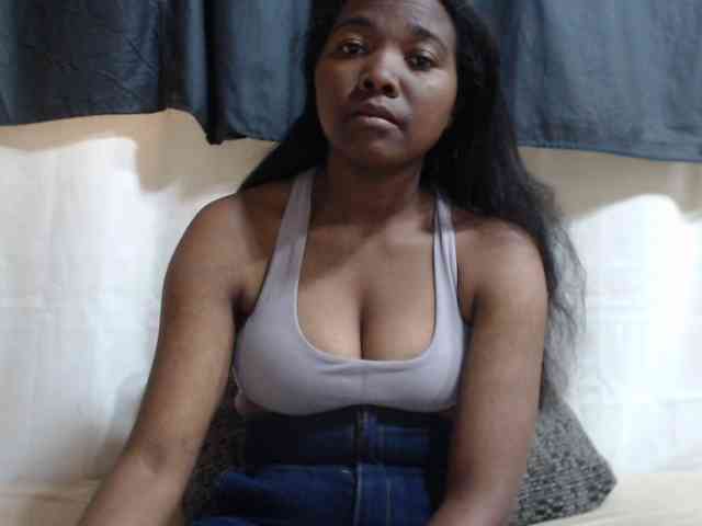 JustHotLove webcam