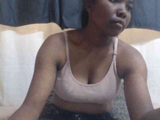 JustHotLove webcam