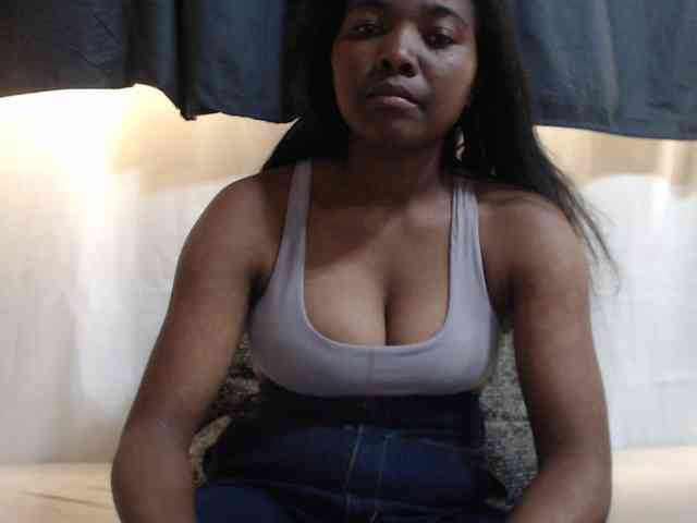 JustHotLove webcam