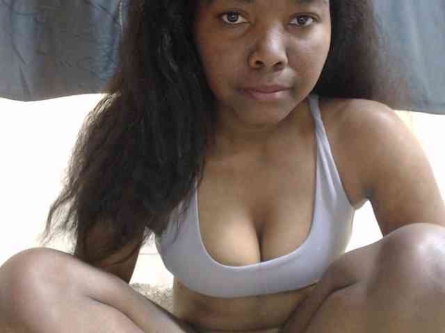 JustHotLove webcam