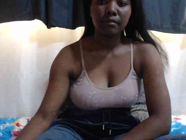 JustHotLove webcam