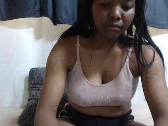 JustHotLove webcam