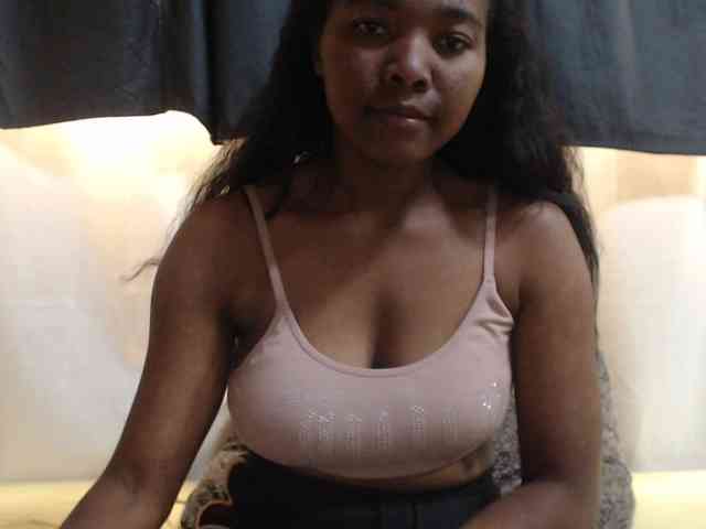 JustHotLove webcam