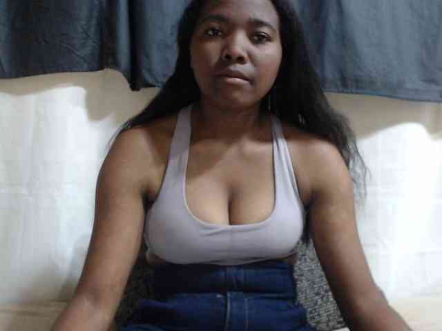 JustHotLove webcam