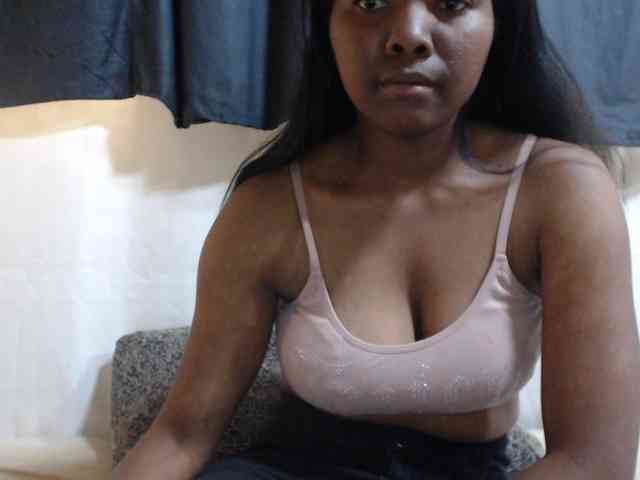 JustHotLove webcam