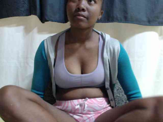 JustHotLove webcam
