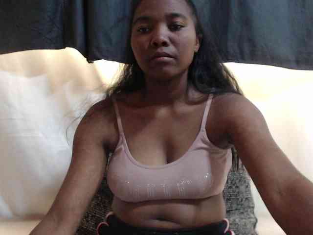 JustHotLove webcam