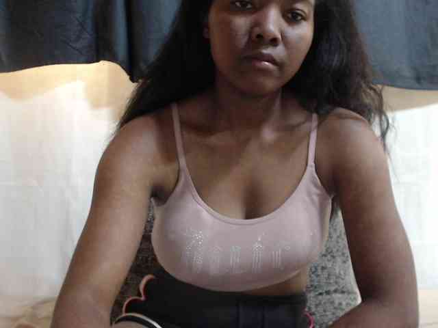JustHotLove webcam