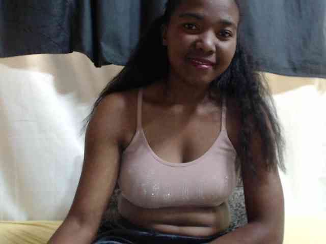 JustHotLove webcam