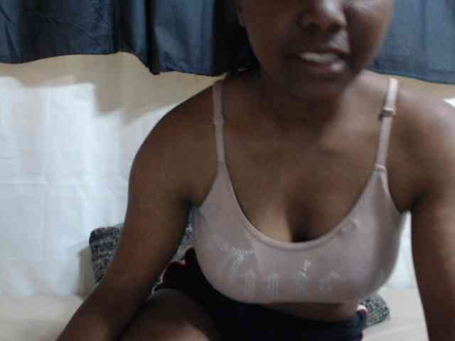 JustHotLove webcam