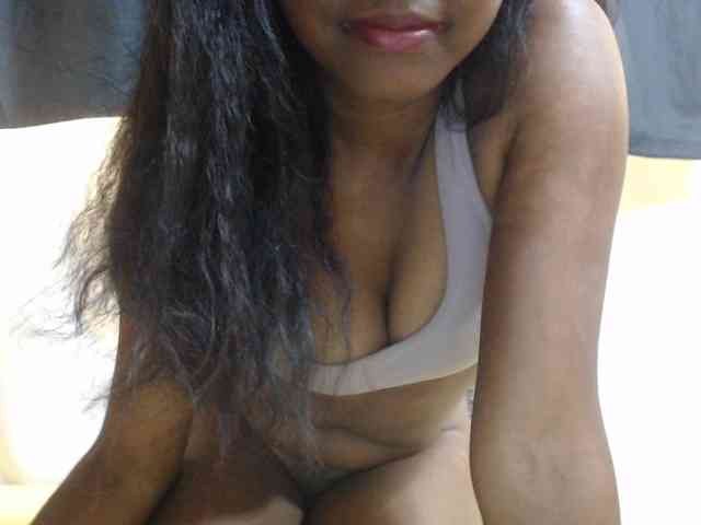 JustHotLove webcam