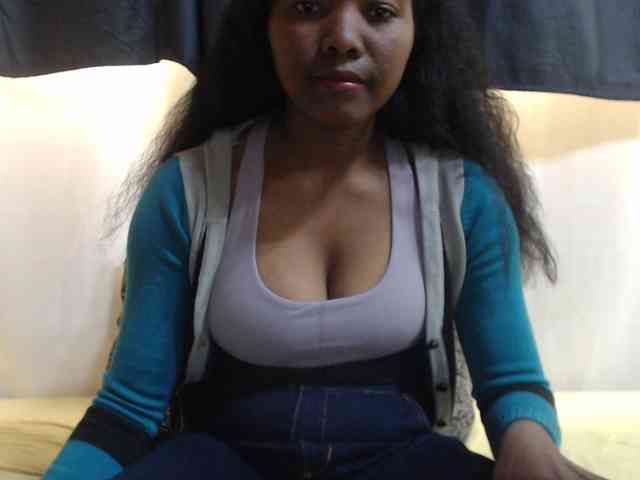 JustHotLove webcam