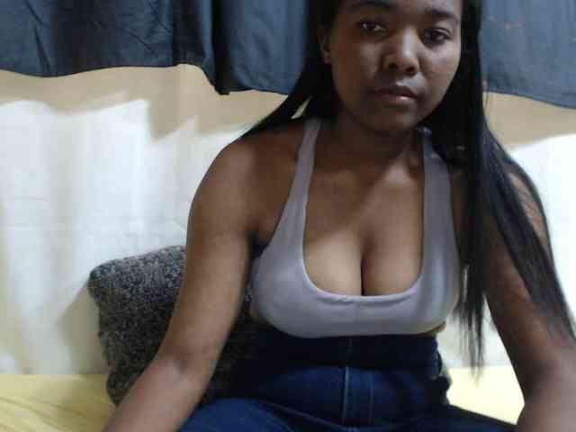 JustHotLove webcam