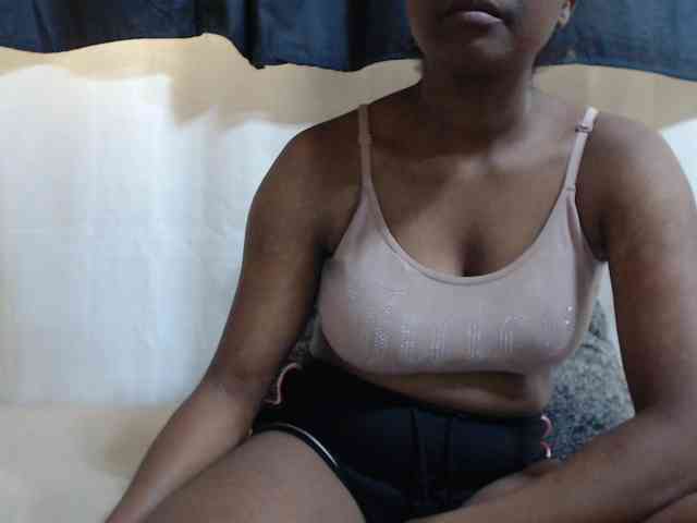 JustHotLove webcam