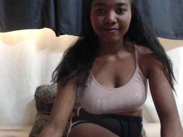JustHotLove webcam