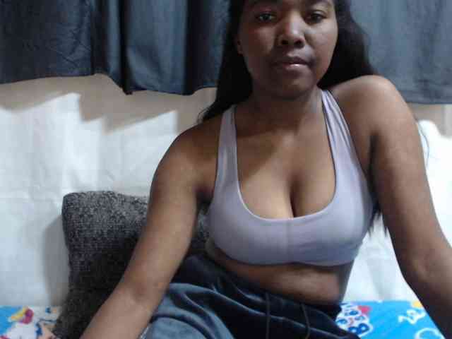 JustHotLove webcam