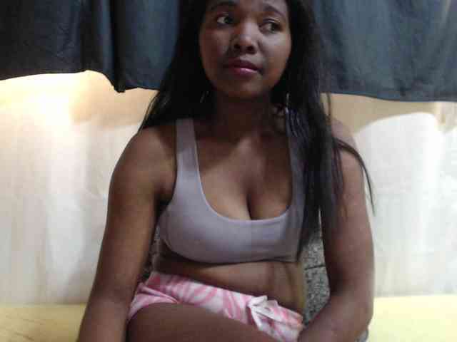 JustHotLove webcam