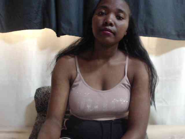 JustHotLove webcam