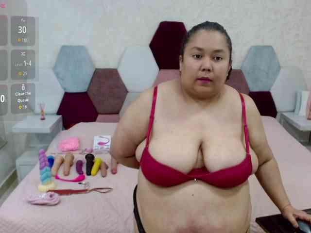 marianabbw Live Webcam on BongaCams