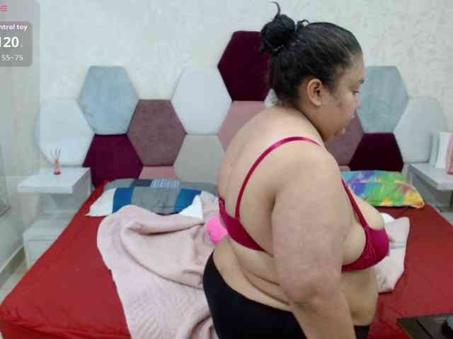 marianabbw Live Webcam on BongaCams