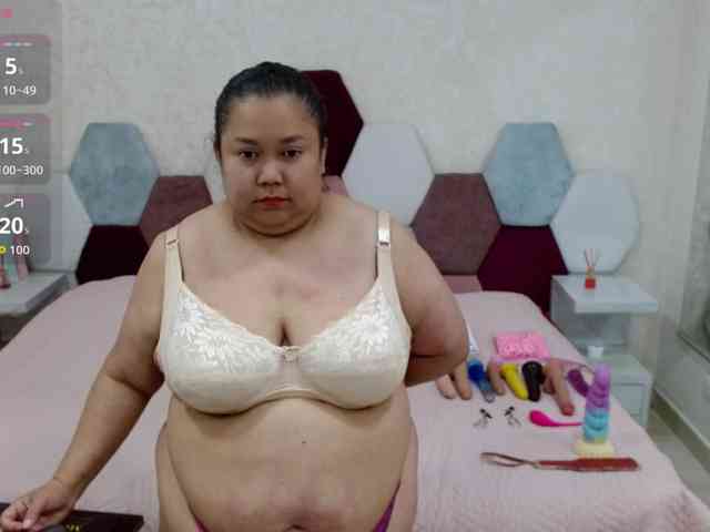 marianabbw Live Webcam on BongaCams