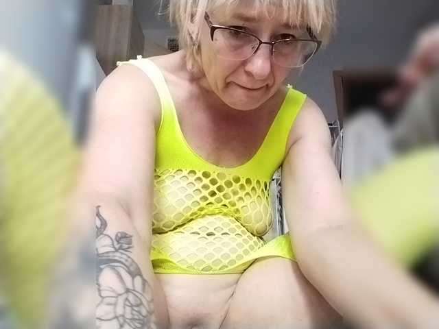 NadinKeddo live cam on BongaCams