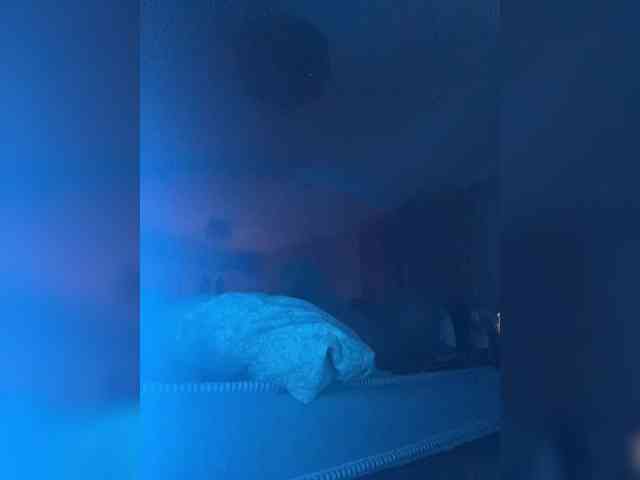 NadinKeddo webcam
