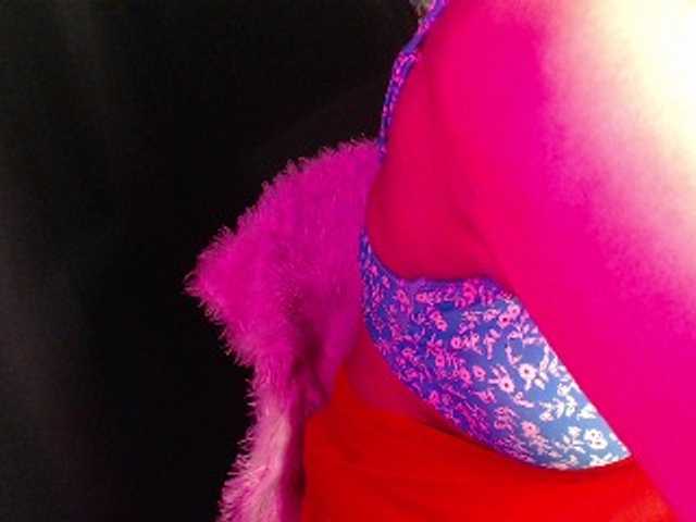 Monika67 live cam on BongaCams