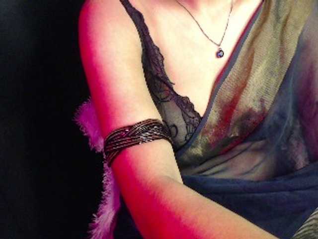 Monika67 live cam on BongaCams