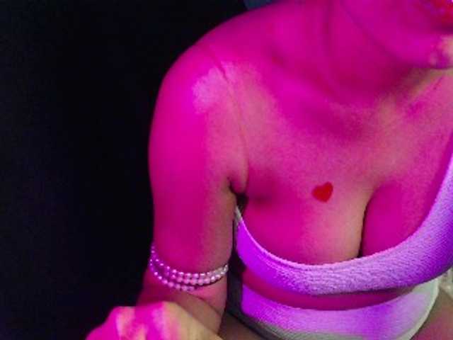 Monika67 live cam on BongaCams