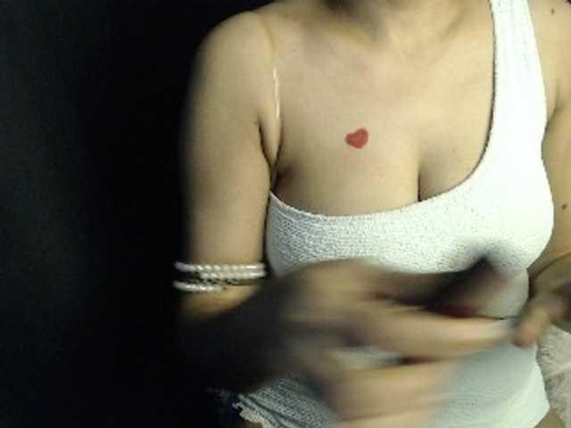 Monika67 live cam on BongaCams