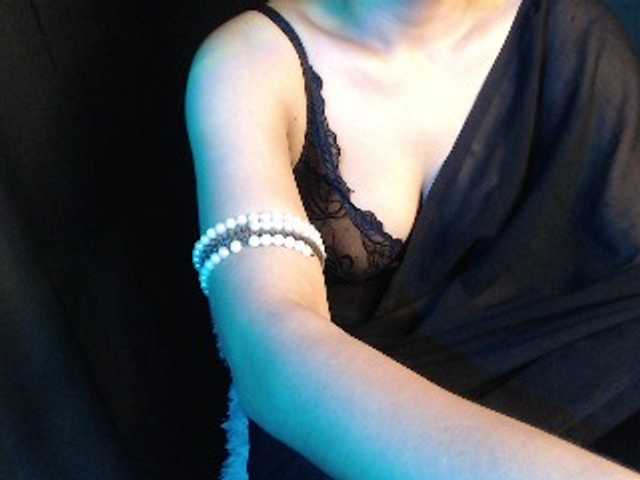 Monika67 live cam on BongaCams