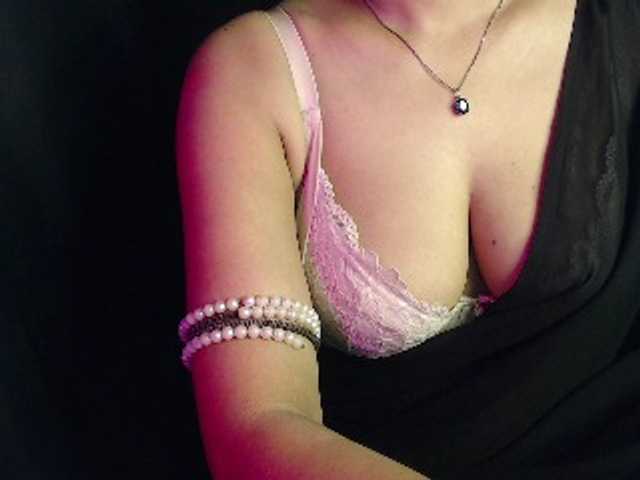 Monika67 live cam on BongaCams