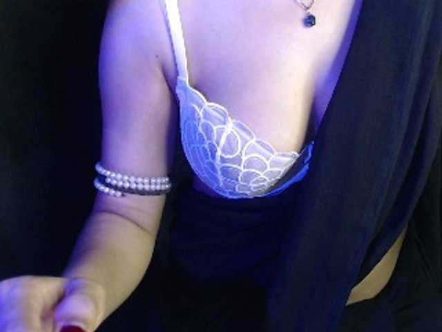 Monika67 live cam on BongaCams