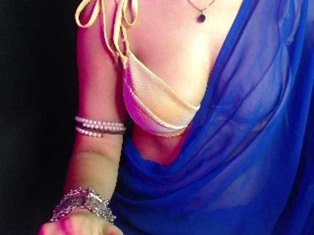Monika67 live cam on BongaCams