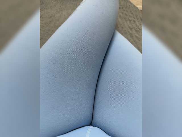 Madison01 live cam on BongaCams