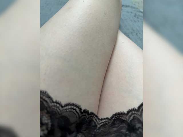 Madison01 live cam on BongaCams