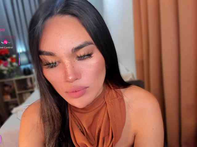 Larahfuchs Live Webcam on BongaCams