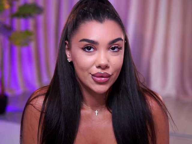 NatyDesiree live cam on BongaCams