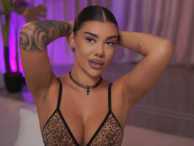 NatyDesiree live cam on BongaCams