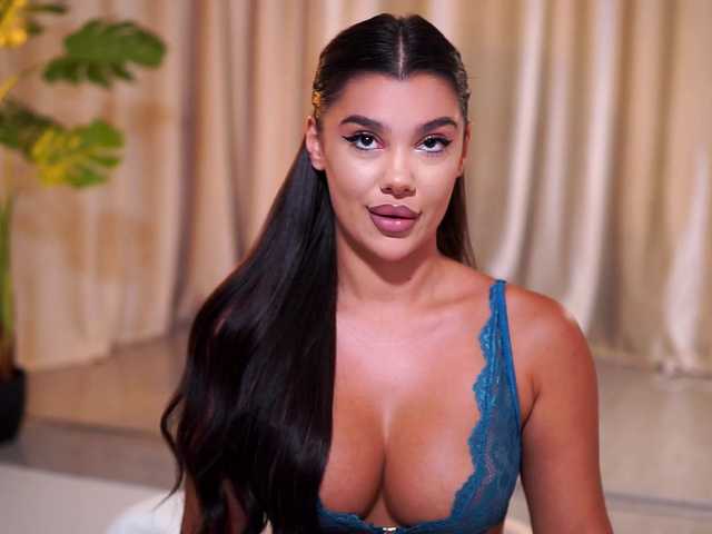 NatyDesiree live webcam show