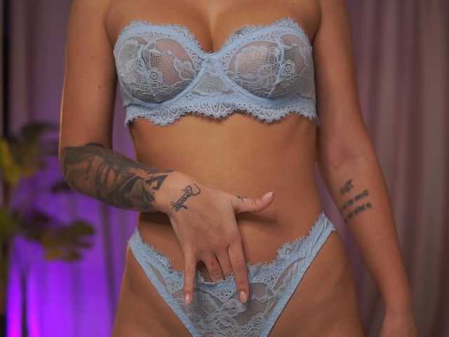 NatyDesiree live cam on BongaCams