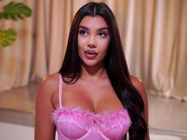 NatyDesiree live cam on BongaCams